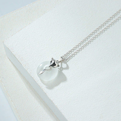 Little Fox & Agate Necklace