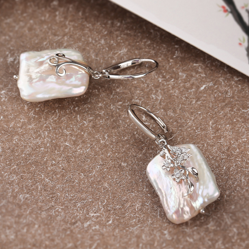 Abnormal • Pearl earring