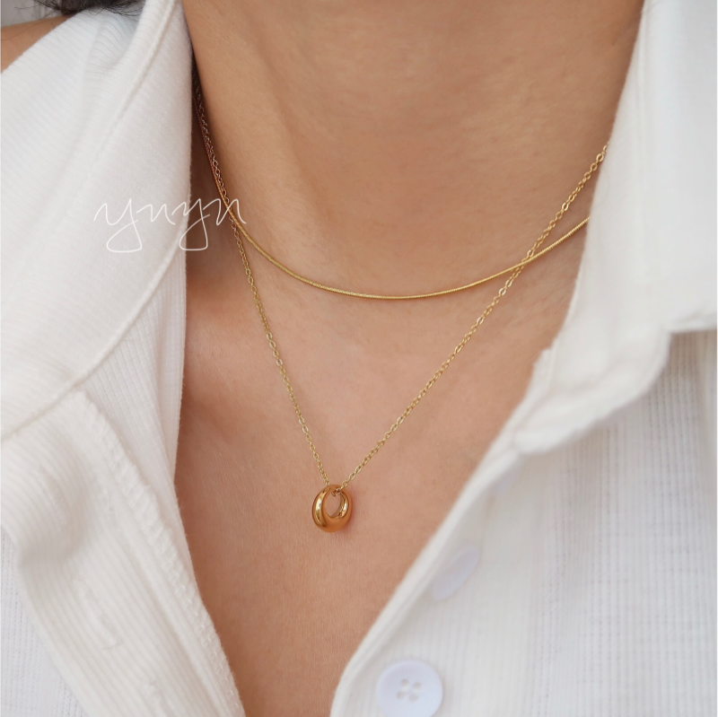 Donuts • Clavicle Necklace