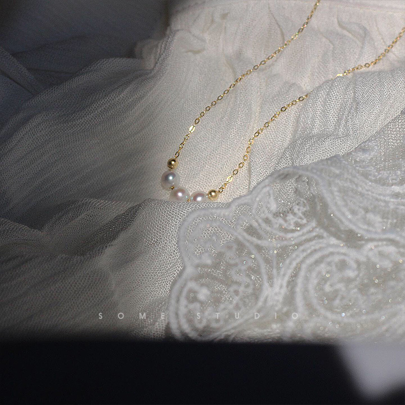 Transfer beads & pearl necklace