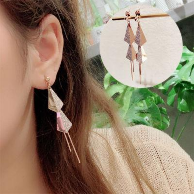 Geometric Frosted Tassel Earring