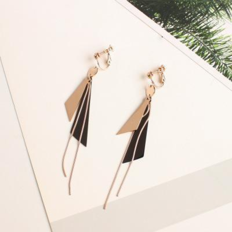 Triangle geometric tassel earring