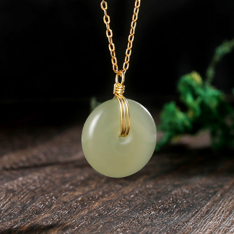 Lucky buckle • Jade and Agate Necklace