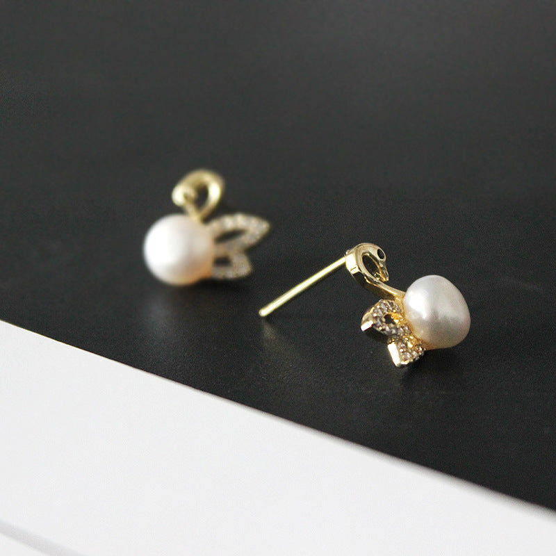 Little Swan • Pearl Zircon Earrings