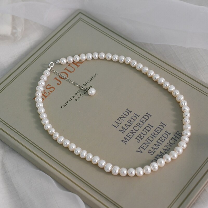 Temperament • Freshwater pearl Necklace