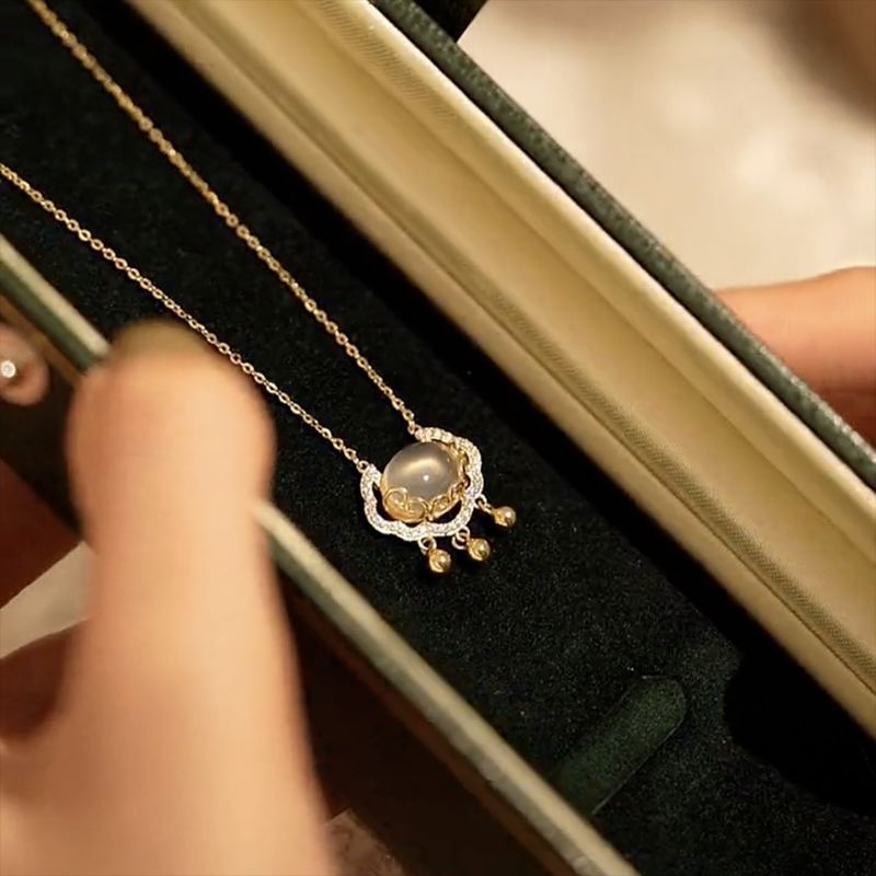 Lucky Lock • Opal Necklace