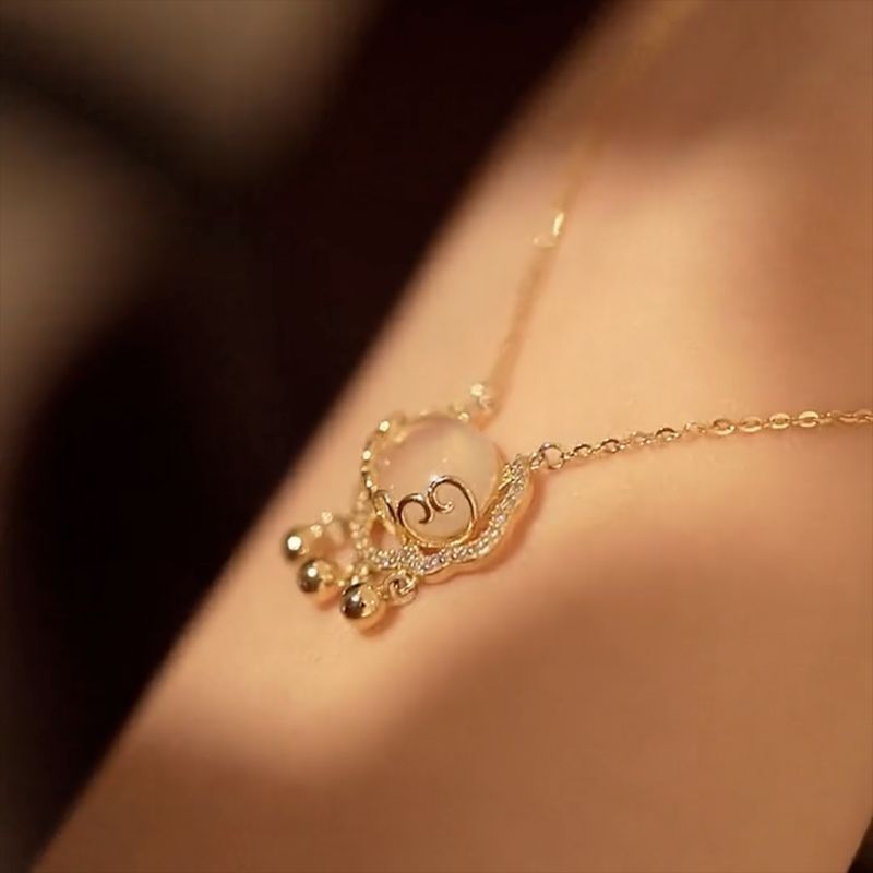 Lucky Lock • Opal Necklace